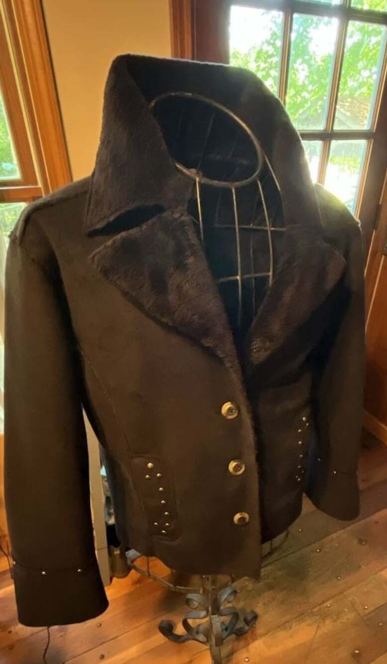 Vintage Black Faux Suede Shearling Fur Collar Coat with Studded Pocket Details